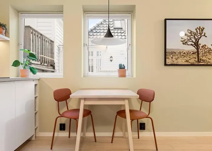 Fresh Studio Apartment, A Short Walk From Bryggen