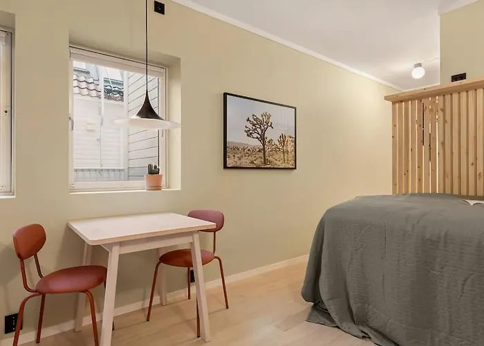 Fresh Studio Apartment, A Short Walk From Bryggen